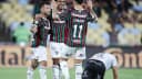 Jogadores do Fluminense comemoram gol em campo, em foto de arquivo