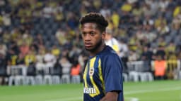 Fred em campo durante partida pelo Fenerbahçe, antes de se transferir para o Atlético-MG