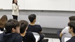 Candidatos em sala de prova durante exame nacional, foto de arquivo ilustrativa