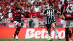 Jogador do Atlético-MG em ação contra o Flamengo, foto de arquivo, não é da partida contra o Athletico-PR