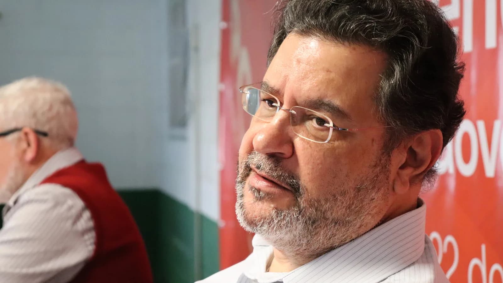 Retrato de Rui Costa Pimenta, candidato do PCO à presidência