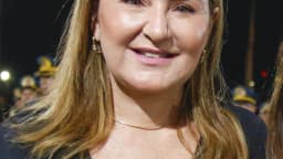 Hana Ghassan, governadora do Pará, sorrindo em evento oficial
