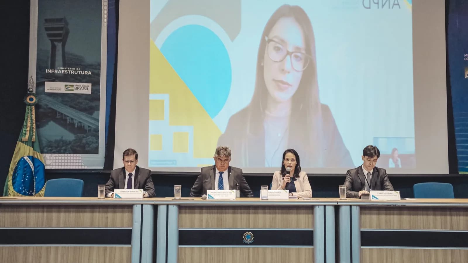 Painel de evento institucional sobre proteção de dados pessoais (foto de arquivo)