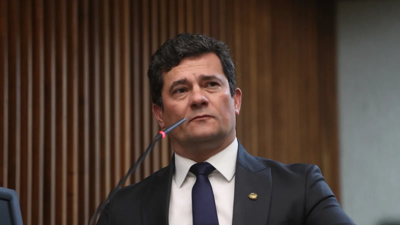 Sergio Moro discursa em sessão na Assembleia Legislativa do Paraná