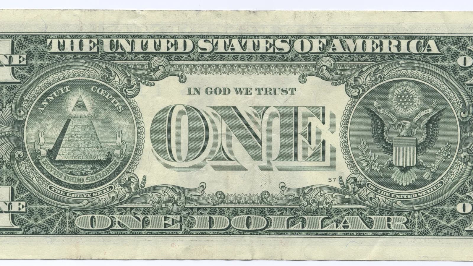 Nota de um dólar americano, moeda que se fortalece com a alta dos juros nos Estados Unidos