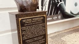 Busto de Nelson Rodrigues na sede social do Fluminense, no Rio de Janeiro