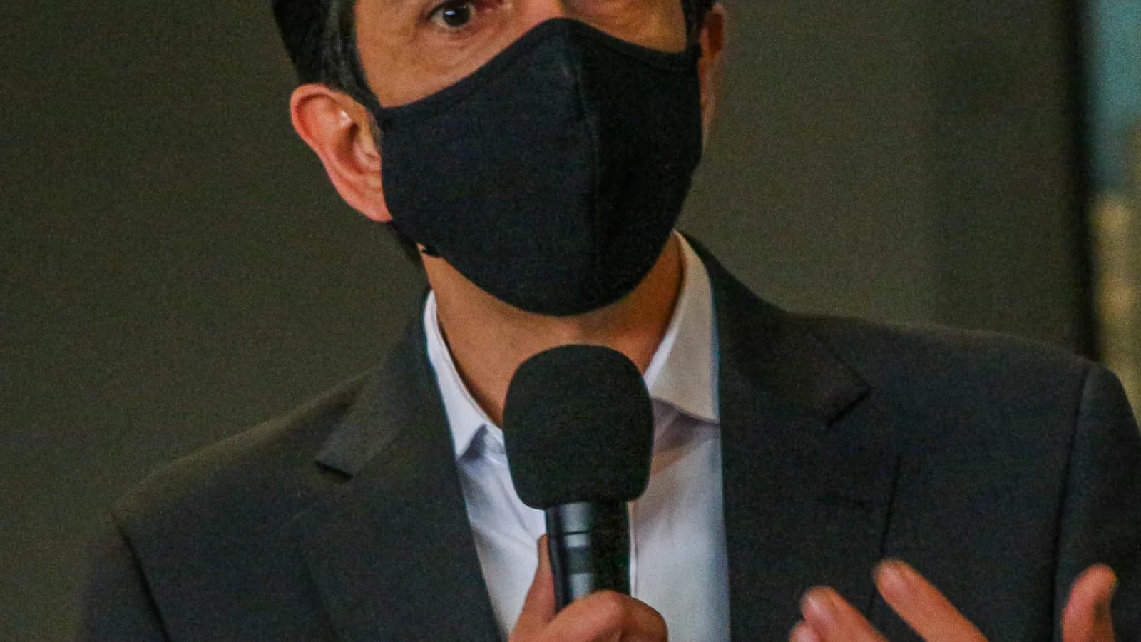 Ricardo Nunes, prefeito de São Paulo, fala em coletiva de imprensa