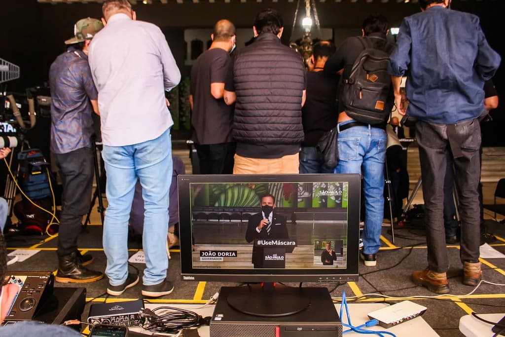 Arte institucional TV Sim Brasil