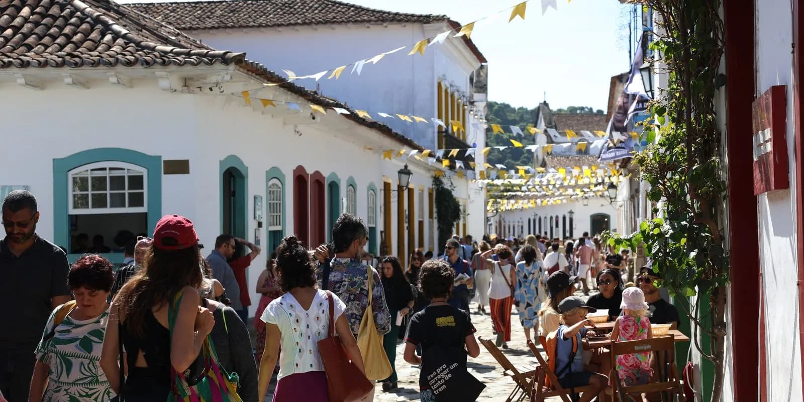 Ativista Angela Davis é destaque na programação do Sesc na Flip — Assuntos: Flip, Paraty, Angela Davis, Wole Soyinka, Sesc, Grande Sertão: Veredas