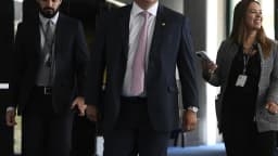 Senador Ciro Nogueira chega ao Senado Federal (foto institucional de arquivo)