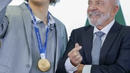 Lula sorri em evento oficial recente, foto de arquivo de fevereiro de 2026
