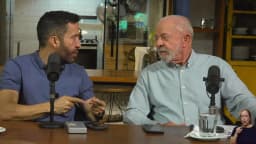 O presidente Lula durante live transmitida ao lado de André Janones