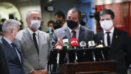 Omar Aziz durante coletiva de imprensa da CPI da Covid no Senado Federal