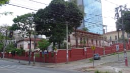 Fachada da Escola Estadual Afonso Pena, em Belo Horizonte, Minas Gerais