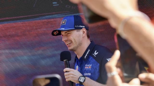 Max Verstappen em evento da Red Bull