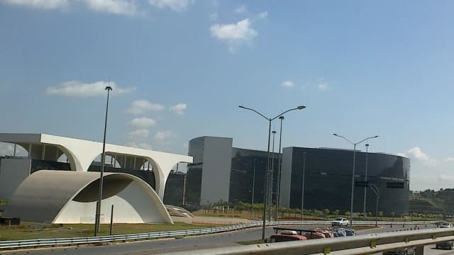 Vista da Cidade Administrativa de Minas Gerais, sede do governo estadual, em Belo Horizonte