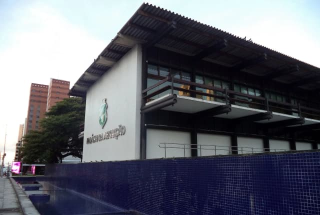 Fachada do Palácio da Abolição, sede do governo do Ceará
