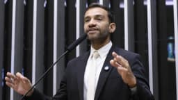 O deputado federal Fábio Felix discursa em plenário da Câmara dos Deputados (foto de arquivo)