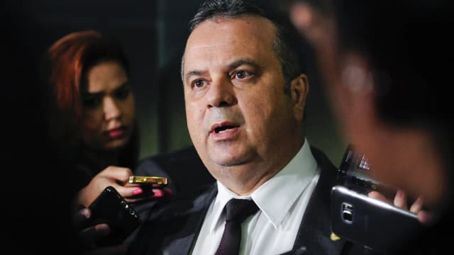 Senador Rogério Marinho fala a jornalistas