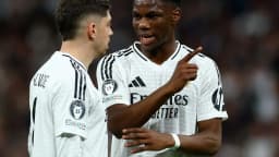 Federico Valverde e Aurélien Tchouaméni, do Real Madrid, durante partida da temporada 2025/26