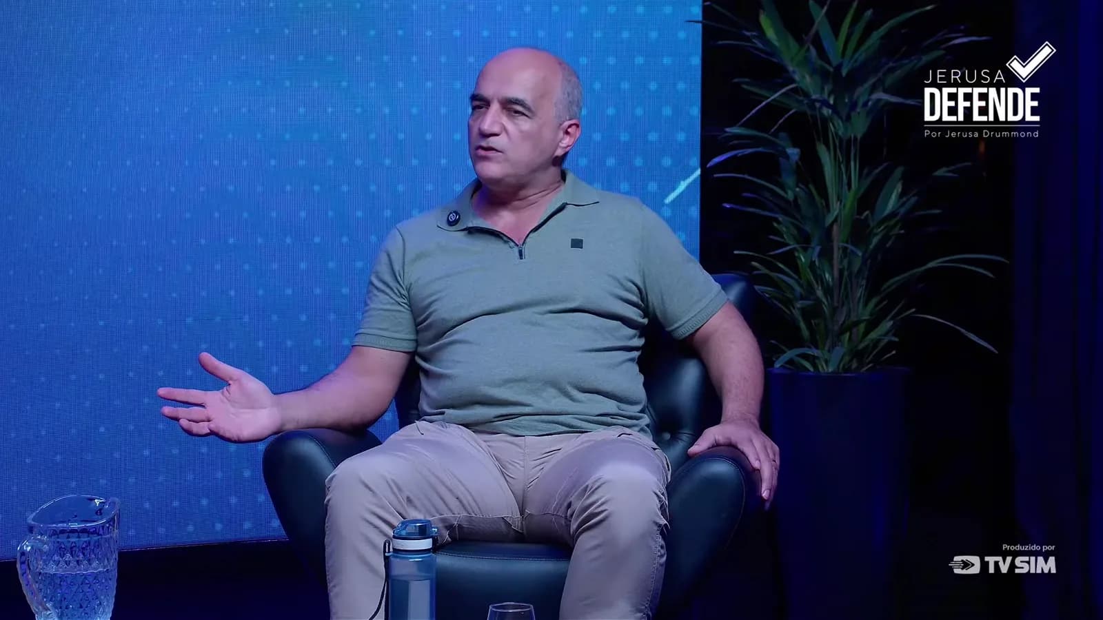 Márlon de Carvalho Leão, tio da capitã Michelle Leão, durante entrevista ao programa Jerusa Defende