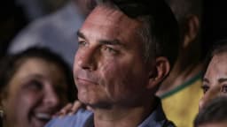 O senador Flávio Bolsonaro (PL), candidato à Presidência, em evento de campanha