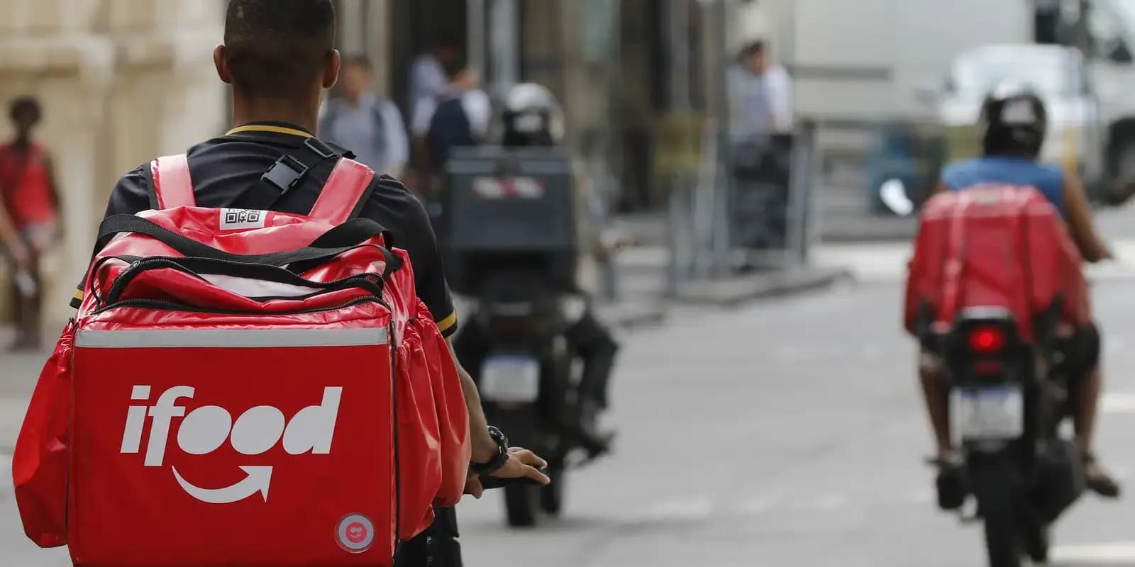 Crédito do Move Brasil para entregadores começa nesta segunda com juros de 0,99% e sem entrada