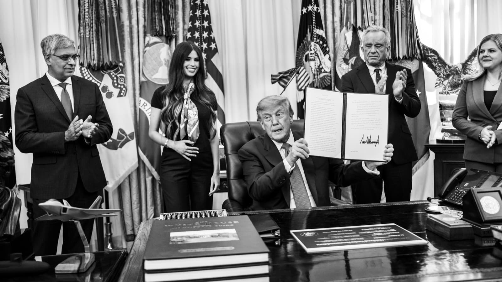 Donald Trump durante evento no Salão Oval da Casa Branca (foto de arquivo, 10 de agosto de 2026)