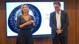Augusto Cury durante palestra sobre qualidade de vida