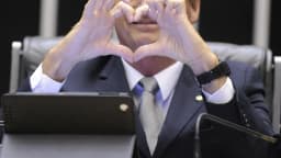 Jair Bolsonaro discursa em tribuna da Câmara dos Deputados