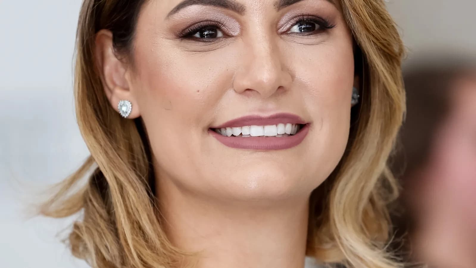 Michelle Bolsonaro em retrato durante evento público