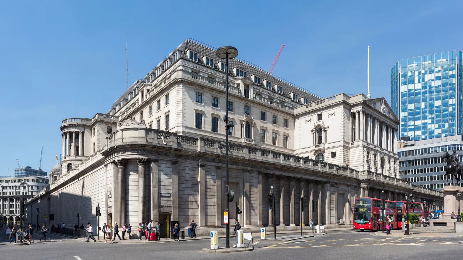 Fachada do edifício do Banco da Inglaterra, em Londres