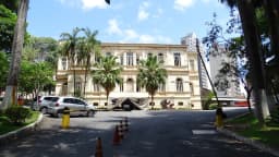 Fachada do 1º Batalhão do Corpo de Bombeiros Militar de Minas Gerais, em Belo Horizonte, foto de contexto