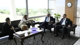 Edinho Silva, presidente nacional do PT, durante reunião oficial