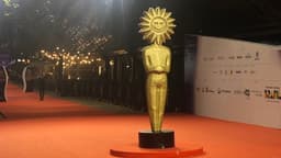 Estátua do Kikito no tapete vermelho do Festival de Gramado, em foto de arquivo