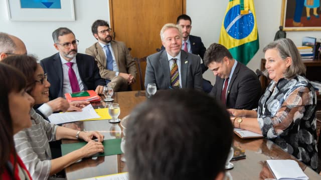 Reunião de autoridades na Embaixada dos Estados Unidos em Brasília