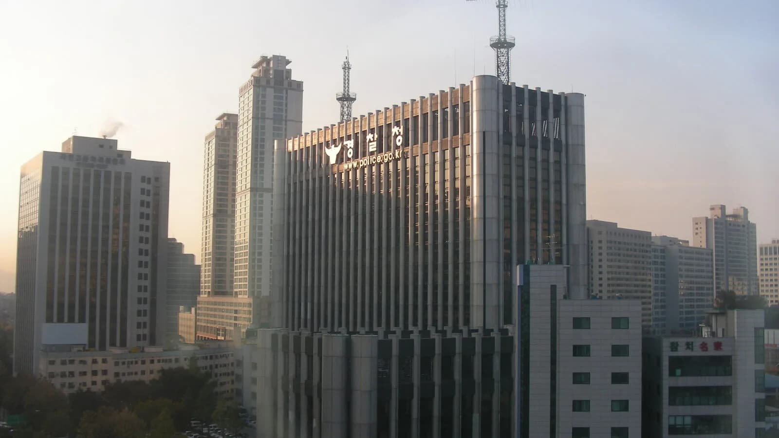 Fachada do prédio da Agência Nacional de Polícia da Coreia do Sul, em Seul