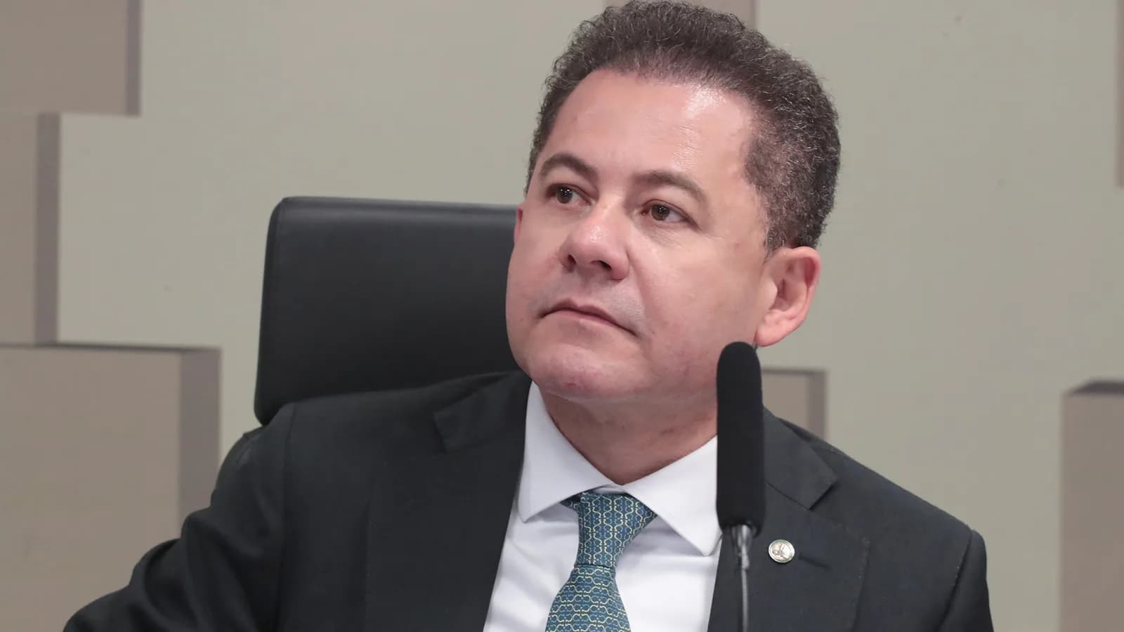 O deputado federal Cezinha de Madureira durante audiência pública na Câmara dos Deputados