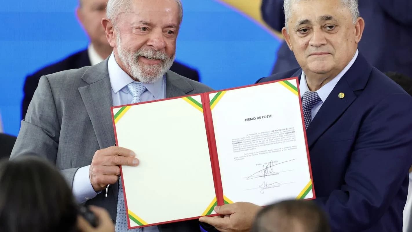 O presidente Luiz Inácio Lula da Silva participa de cerimônia no Palácio do Planalto