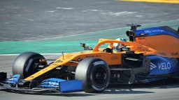 Carro de Lando Norris, da McLaren, em pista de Fórmula 1, foto de arquivo