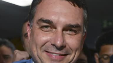Retrato do senador Flávio Bolsonaro, candidato à Presidência em 2026