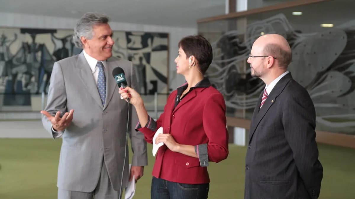 Ronaldo Caiado concede entrevista durante evento político (foto de arquivo, ilustrativa)
