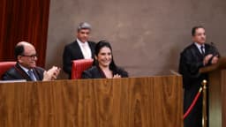 A ministra Estela Aranha discursa em solenidade de posse no Tribunal Superior Eleitoral