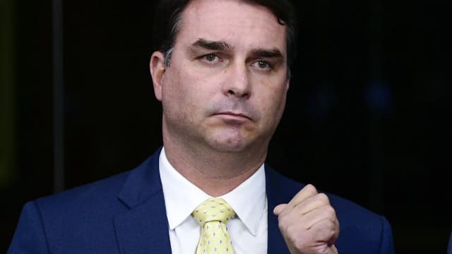 O senador e pré-candidato à Presidência Flávio Bolsonaro durante entrevista coletiva à imprensa