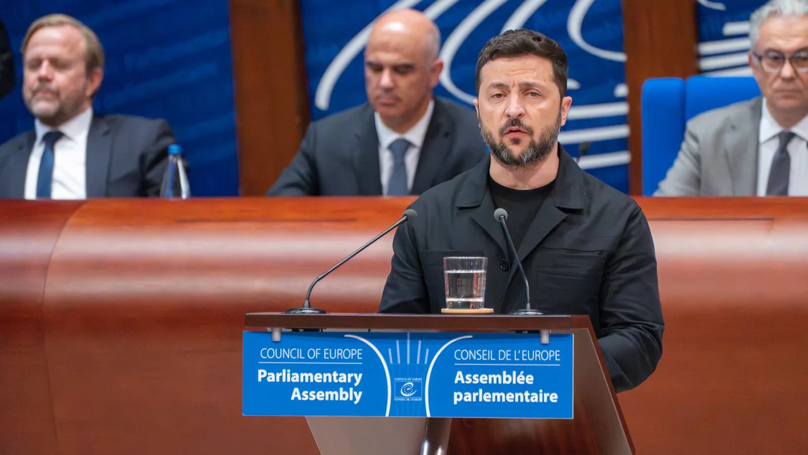Volodymyr Zelensky discursa na Assembleia Parlamentar do Conselho da Europa