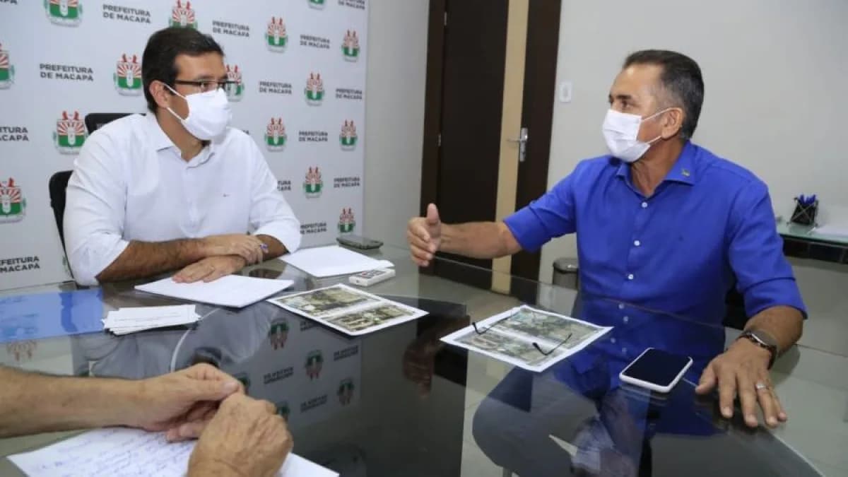 Dr. Furlan, candidato ao governo do Amapá, em reunião na Prefeitura de Macapá em 2021