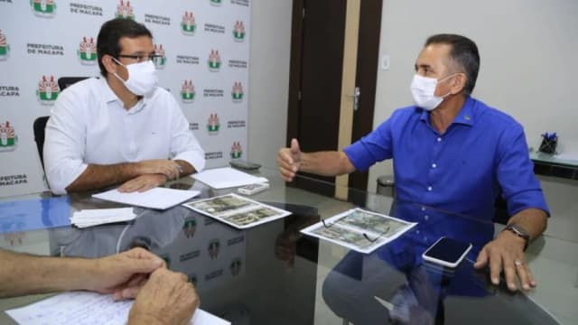 Dr. Furlan, candidato ao governo do Amapá, em reunião na Prefeitura de Macapá em 2021