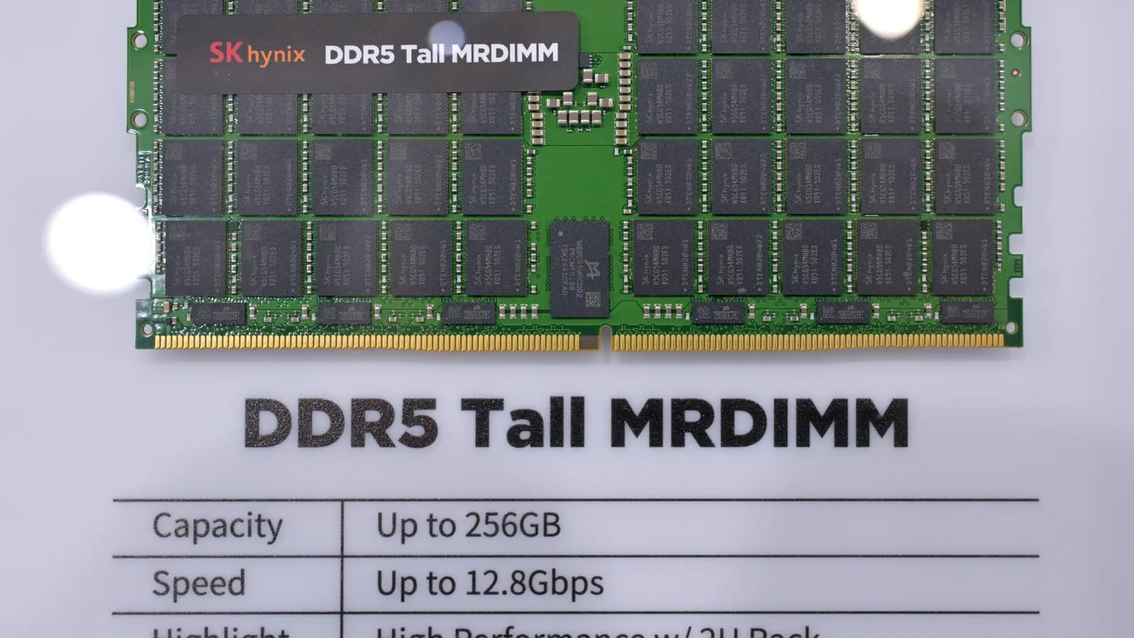 Módulo de memória DDR5 Tall MRDIMM fabricado pela SK Hynix