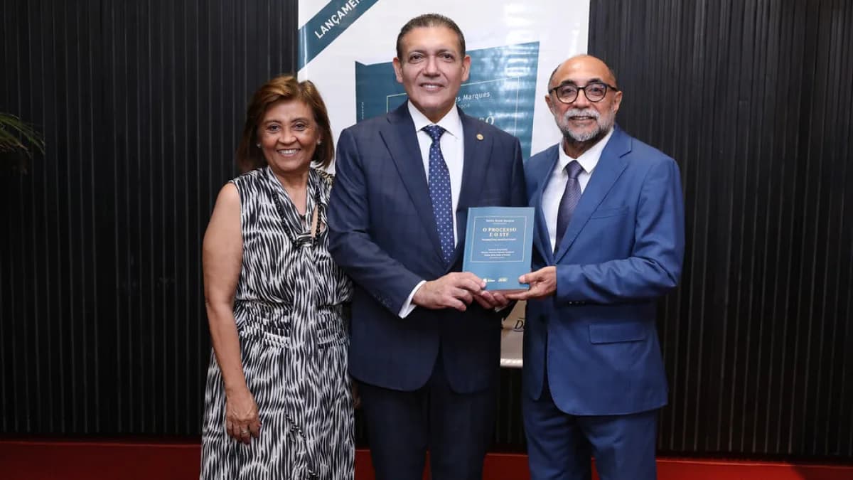 Ministro Kassio Nunes Marques, presidente do TSE, em evento do tribunal