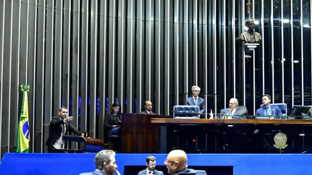 Plenário do Senado Federal, onde Cleitinho Azevedo exerce o mandato de senador por Minas Gerais